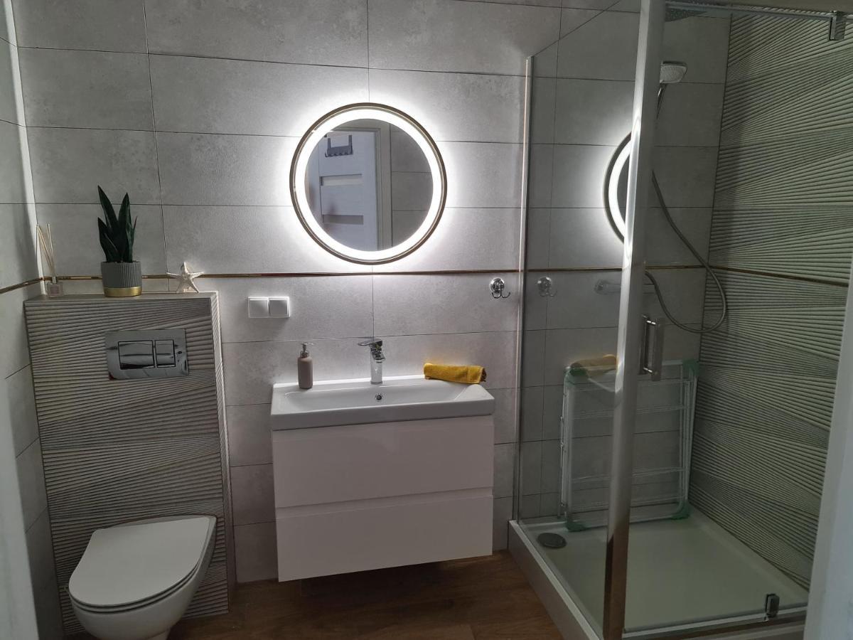 Lebskie Zacisze - Apartamenty Lebska Ostoja- Piaskowa Zarnowska Экстерьер фото